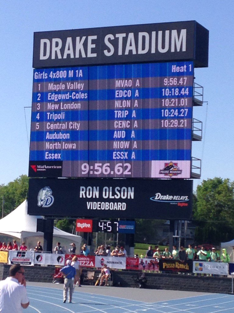 hawkfan6's tweet photo. CC Wildcats 4  x 800 Relay team sets new school record at State Track Meet! #fastcats #proudcoach https://t.co/OffsBaLaVk