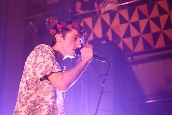 troyewithearts tweet picture