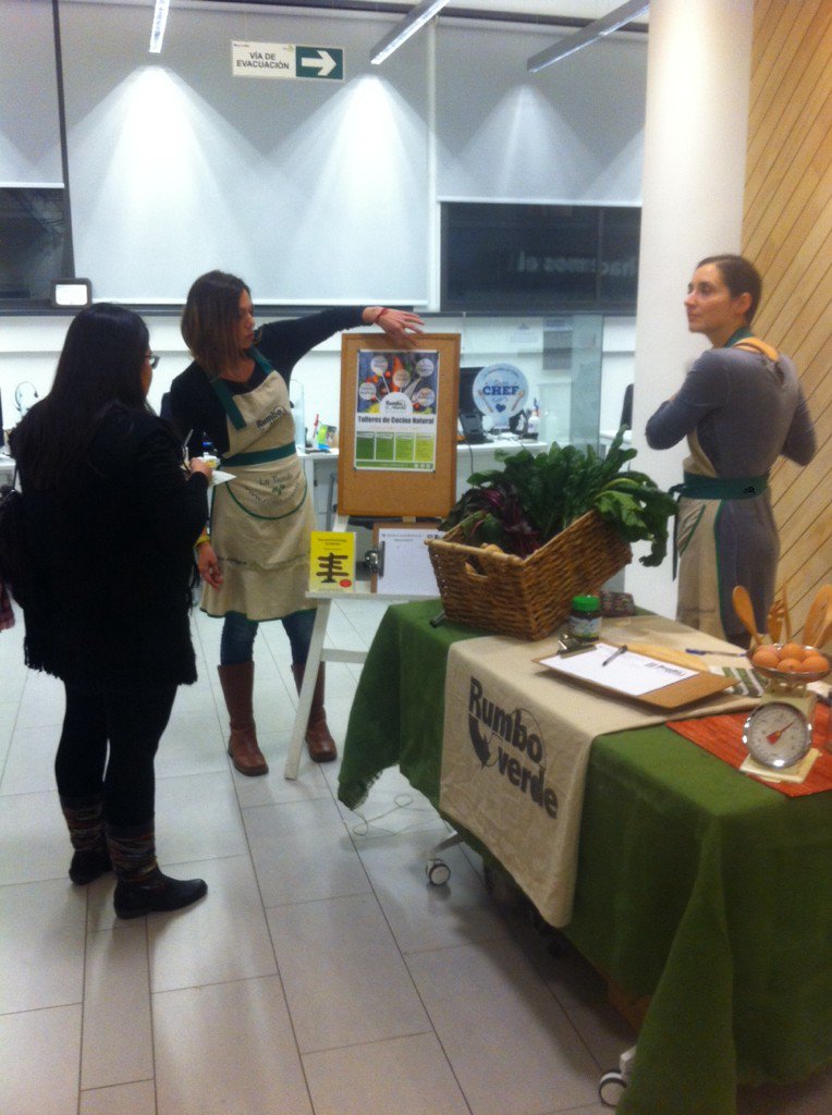 Estamos en <a href="/BancoChilecl/">BancoChile.cl</a> promoviendo la alimentación saludable y los #talleres #RumboVerde 🍃