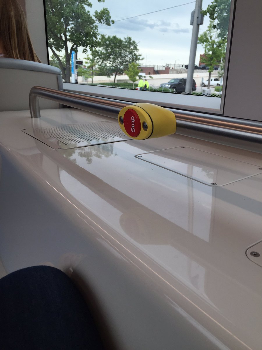 LaurenGroden's tweet photo. Riding solo on the @kcstreetcar to get groceries 🚈💁🏼 https://t.co/66uTNeWJbT