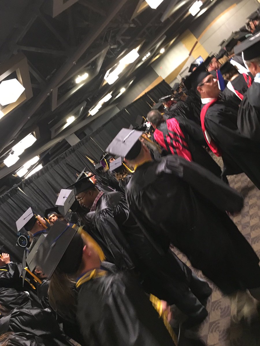 TrishGoodman_KY's tweet photo. Graduation night!! @GCTC_News https://t.co/1XFonIRkbI