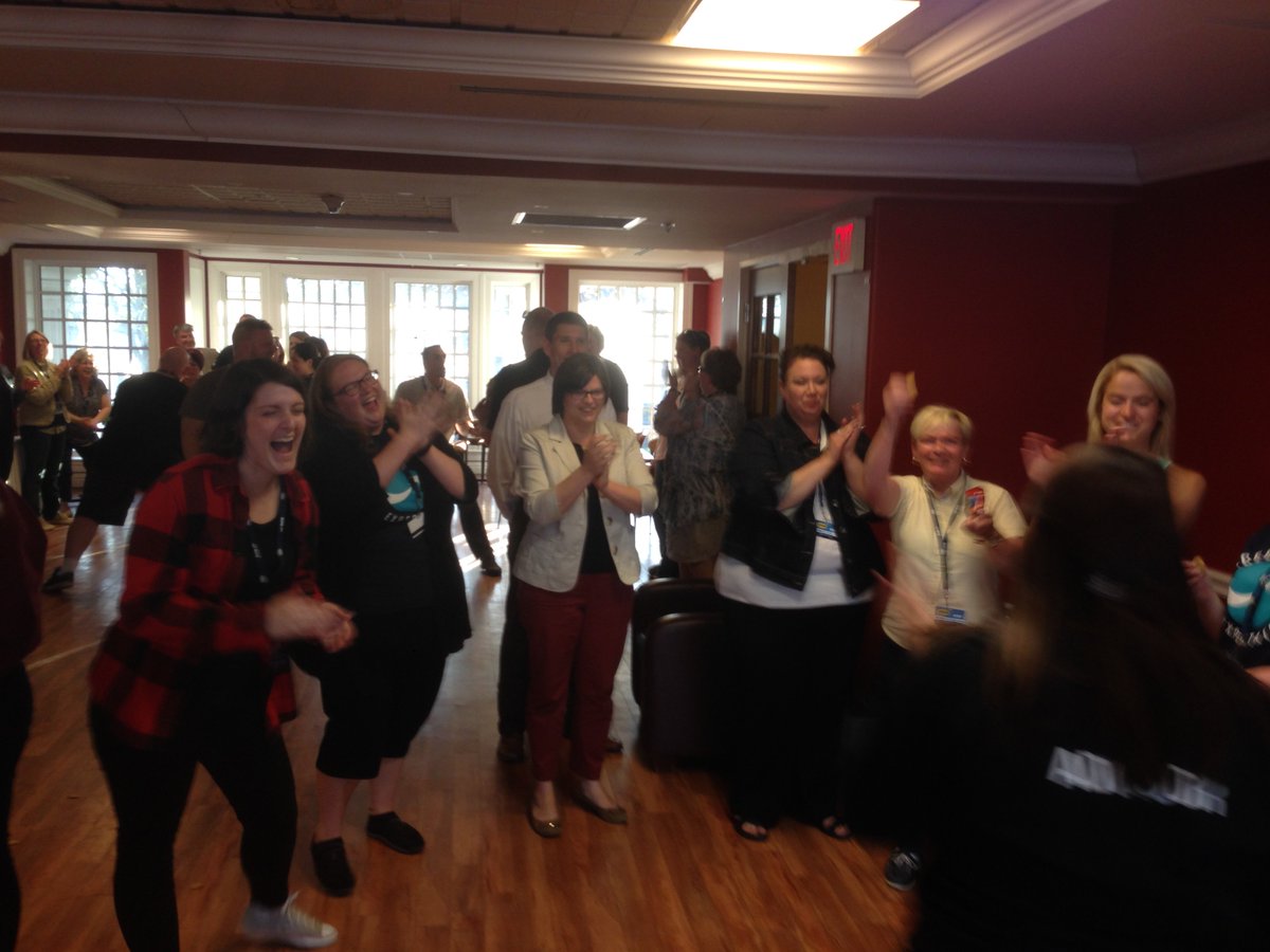 stfxuniversity's tweet photo. Think X'ceeding X'pectations is only fun for students, check out the advisors getting to know one another! #ee2016 https://t.co/bxPRnNsSK7