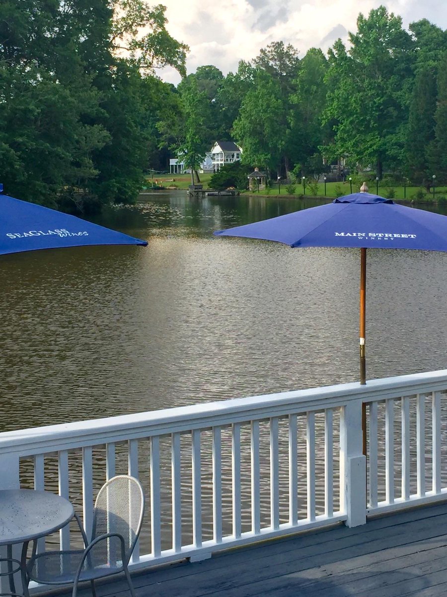 SchaferConsult's tweet photo. Having dinner at an old mill. #georgiaisbeautiful https://t.co/Rx0My8NnI0