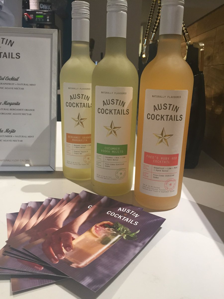 TeamAustinOrg's tweet photo. Shout out to @AustinCocktails for serving up greatness tonight #TeamAustinOrg #SpeakerSeries2016 https://t.co/3srH4rxUdw