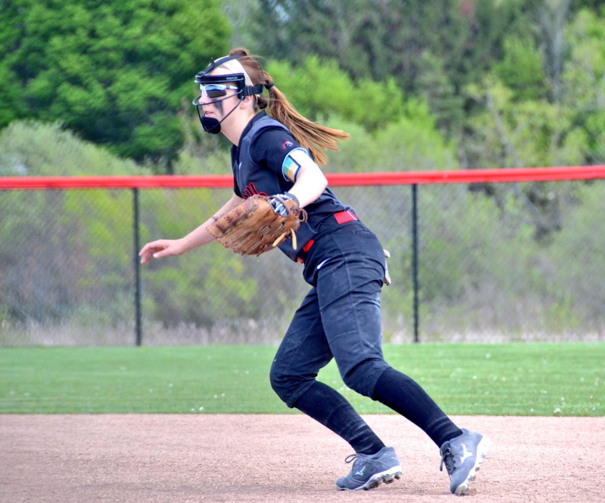 LeRoy_CSD's tweet image. Uberty threw a no hitter &amp;amp; hit a grand slam to lead the Knights to a 15-0 win over NRW! Capp had a HR!
#Final4Bound