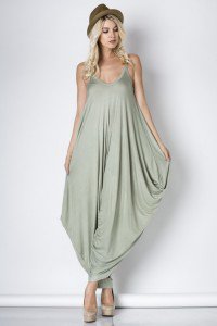 Designandco777's tweet image. Are you ready for the summer?
buff.ly/1Tii4E3

#fashionblogger #jumpsuit #femalemode #makeup #style #elegant