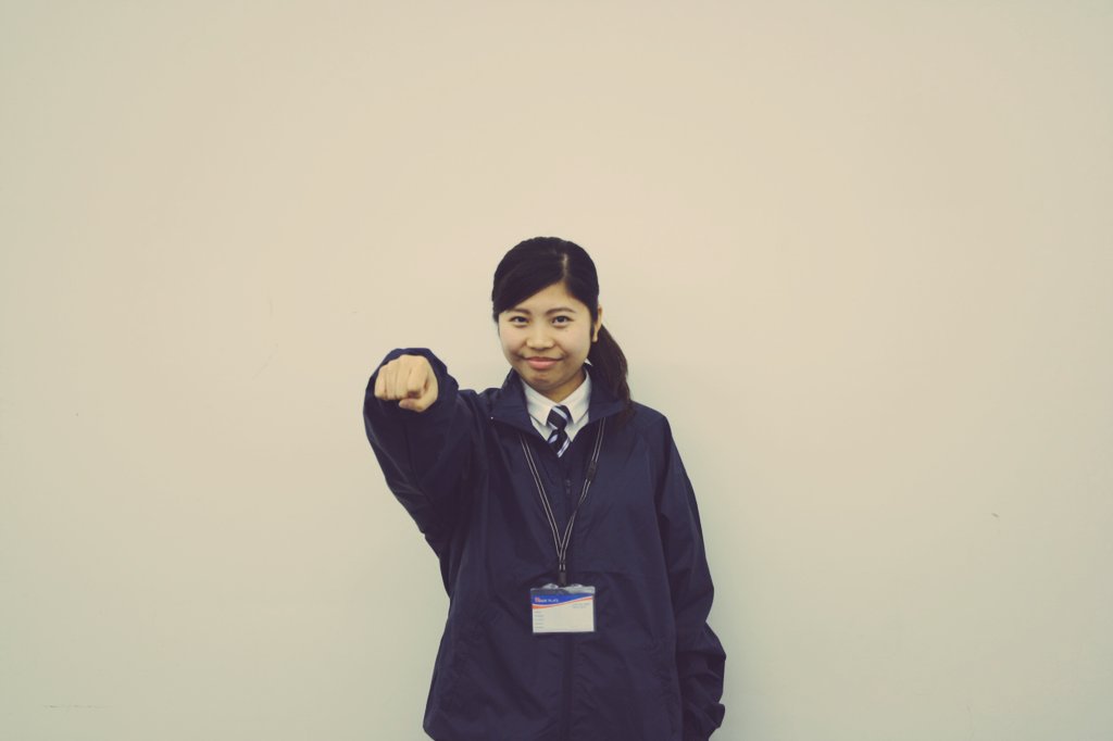 『Dream Box』キャラクター紹介！
第３弾！
石川 周～佐藤絵美子
劇中に出てくるアイランドの職員。
面倒見がよく、内に熱い想いを抱いている女性職員。

石川の熱い演技を是非見に来て下さい！お待ちしております！