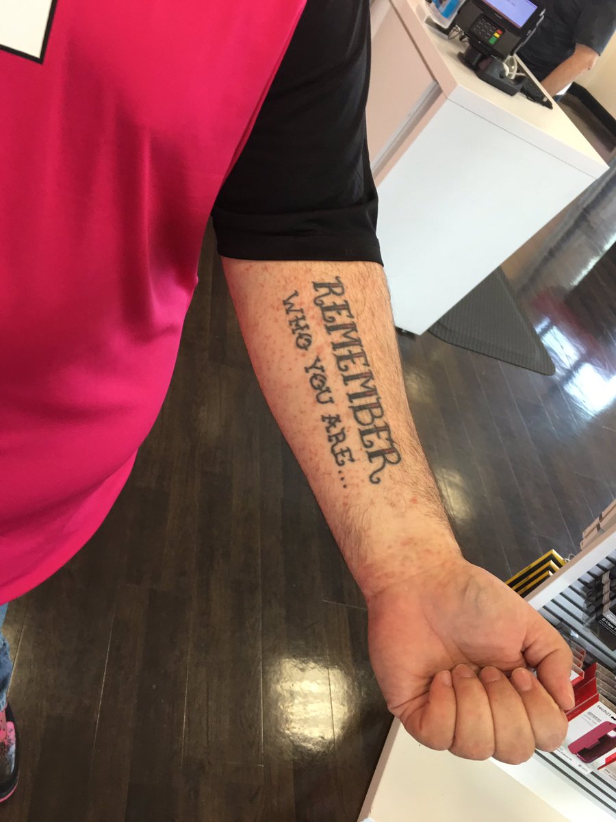 AdrianVanHooser's tweet photo. The value of a♦️is in the 👀 of the beholder. How u see yourself in this 🌎, will determine what u do with the⏳u have. https://t.co/mWjZGx1thO