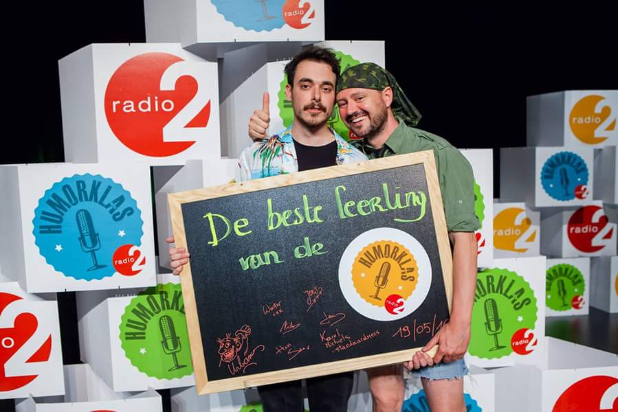 Radio2VlaBra's tweet photo. .@Sander_VDV_ uit Strombeek-Bever wint #Humorklas 2016. #Strombeek https://t.co/v7p4StsP7K