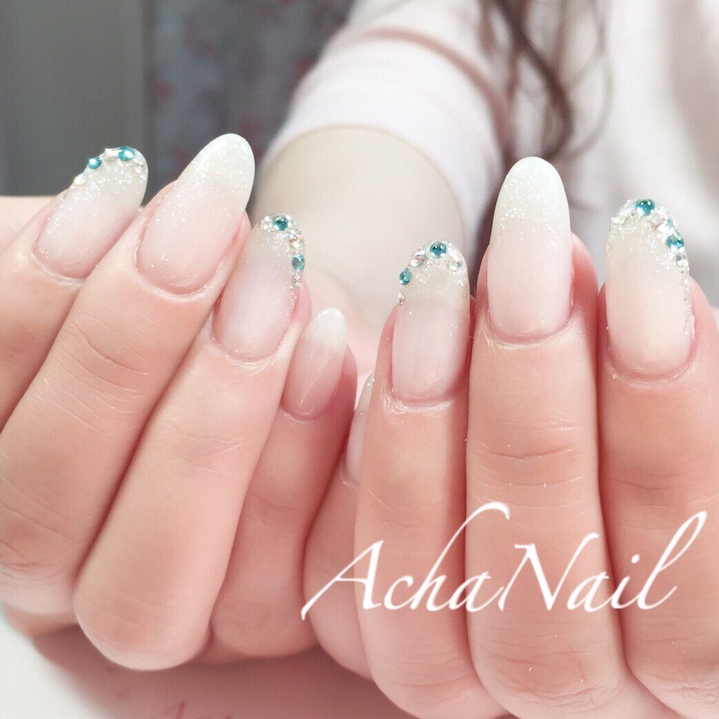 ネイリストasami Achanail Sur Twitter トゥビジューネイル T Co Rlc0kwacie ホワイト ネイル 夏ネイル ホワイトパール アクアマリン ビジューネイル ロングネイル フィルイン ネイル ジェルネイル ネイルデザイン T Co Gpgod5dmlu Twitter