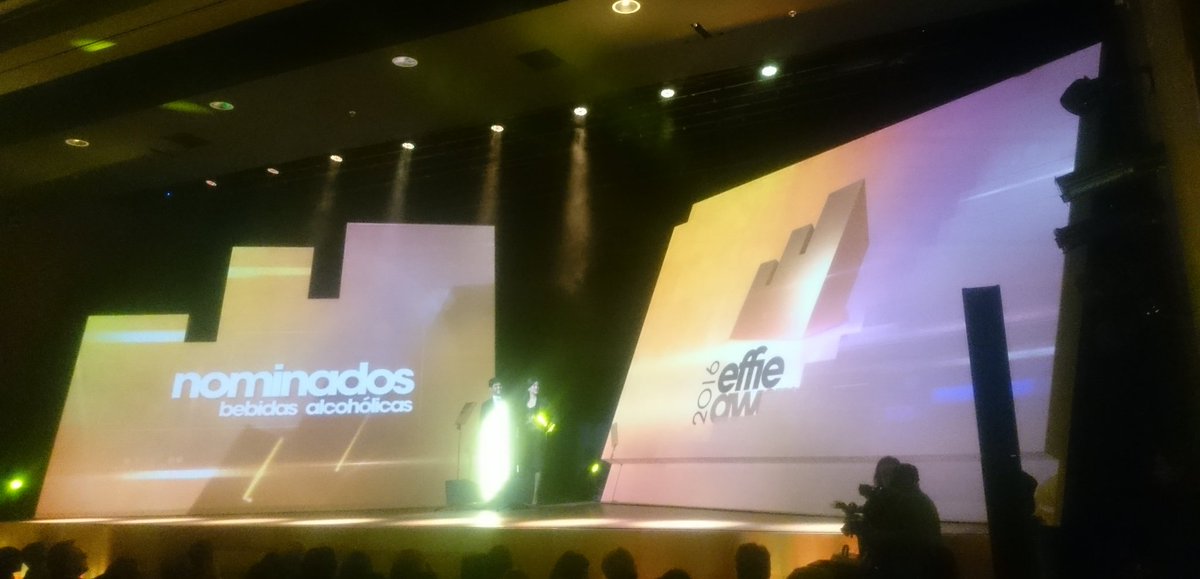EffieColombia's tweet photo. Dos oros en categorías bebidas alcohólicas! #Effie10Años  @Heineken_col @CervezaCoronaCo https://t.co/LH20wXm1jF
