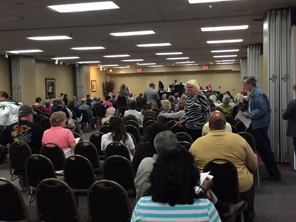 FairFarms's tweet photo. Citizen engagement at Town Hall meeting in Salisbury. Talking farming, healthy Bay. https://t.co/ryOnivbExx