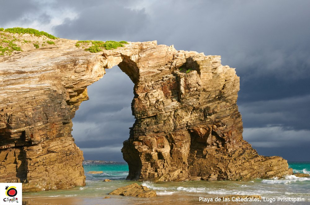 SpaininColombia's tweet photo. 15 lugares mágicos para descubrir en #España #visitspain #TopSpain https://t.co/hFOThyiQXh https://t.co/z91jmMS6Cp