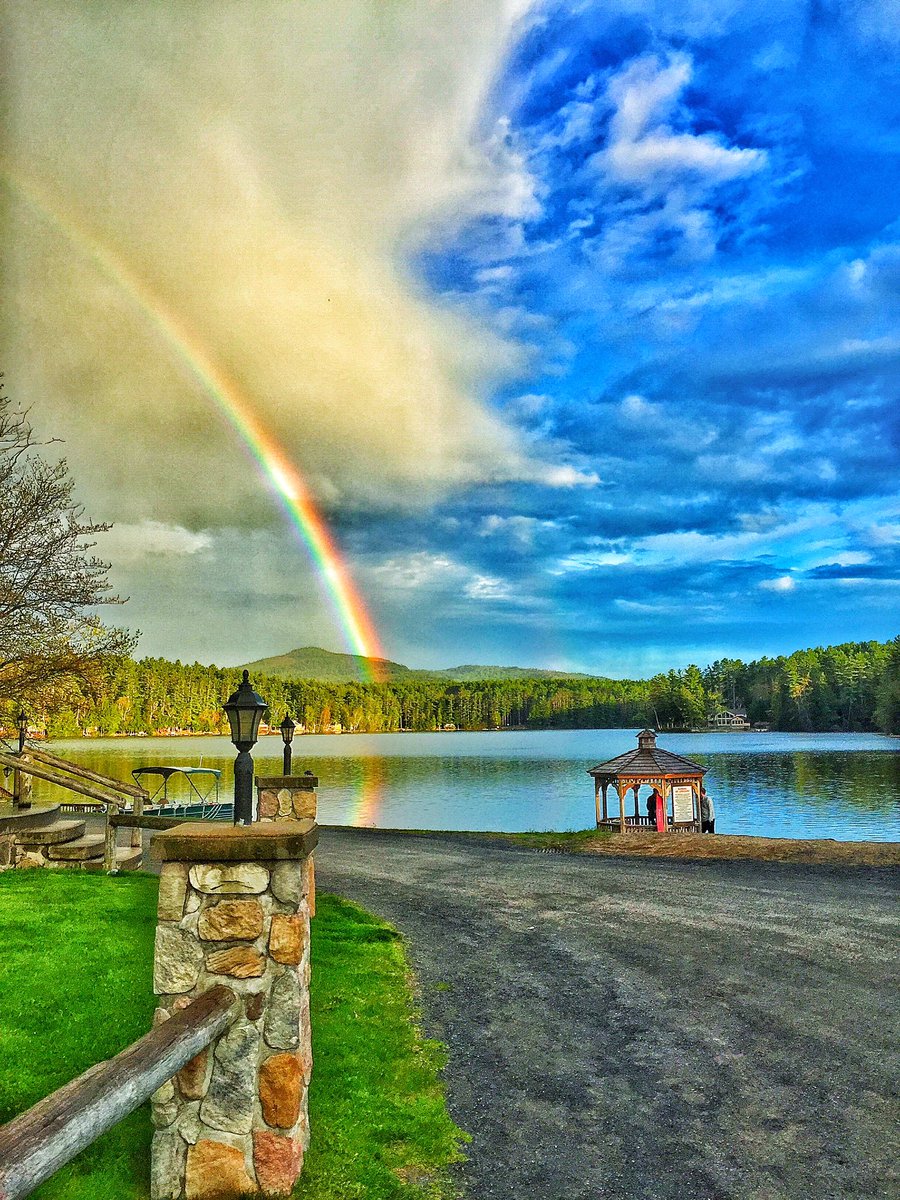 ridinhy's tweet photo. What a beautiful spring day @ridinhy #adk #rainbow #ranch #lakelife #familyfun #springshowers https://t.co/m7XhNb16I0
