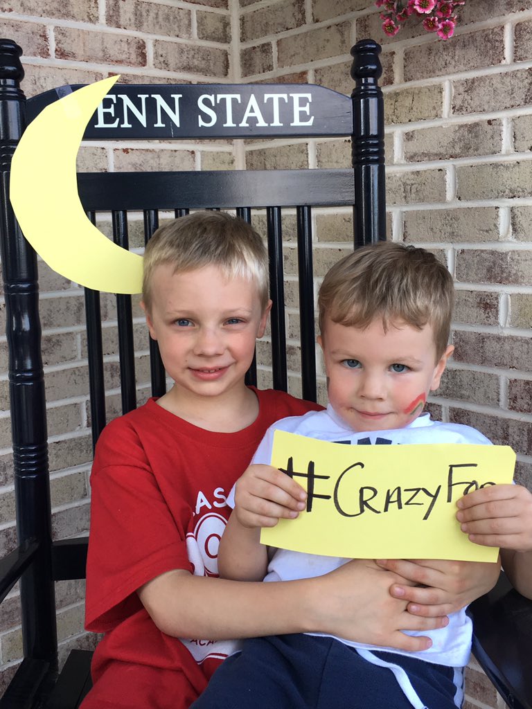 bluebandpicc01's tweet image. Crazy for you 2017..... What are you #crazyfor @MASHMusical