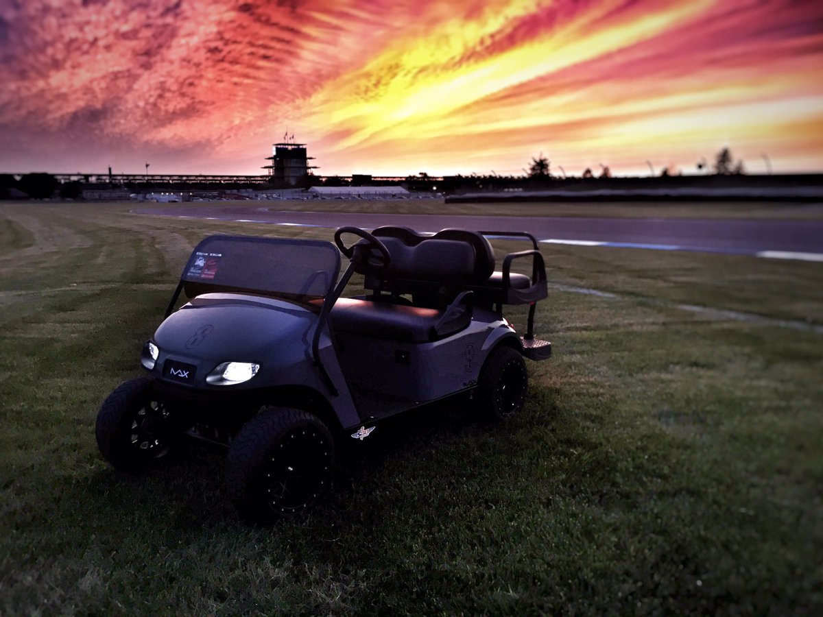 maxchilton's tweet photo. Night y'all 
#pimpmyride #bigfilter https://t.co/bV7fOjrlvE