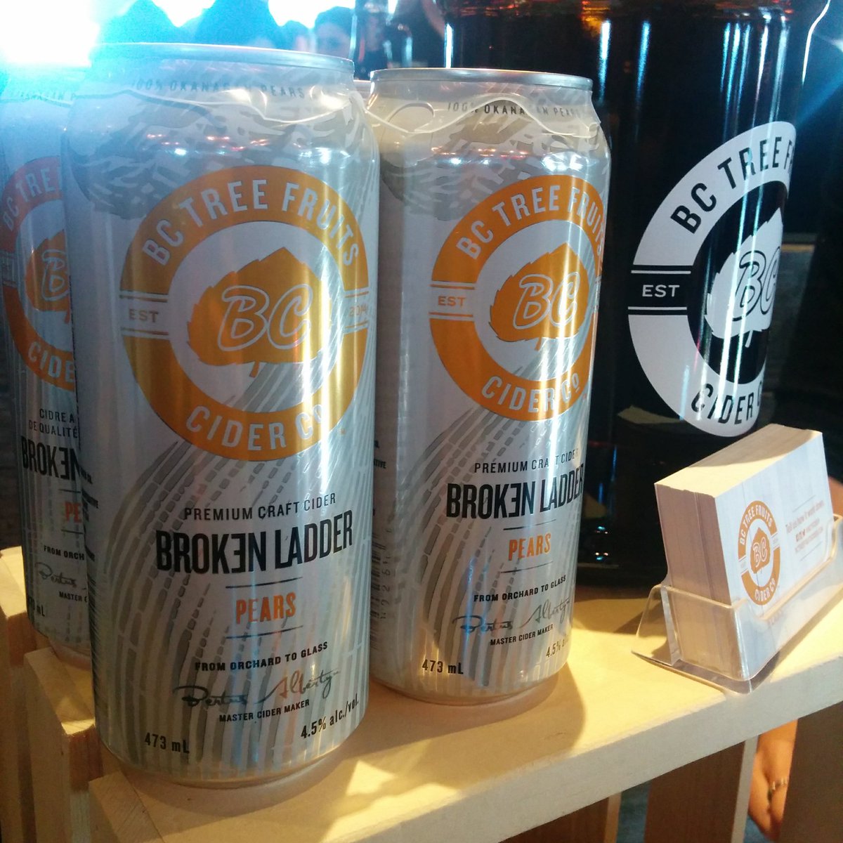 VanFoodies.com tweet media