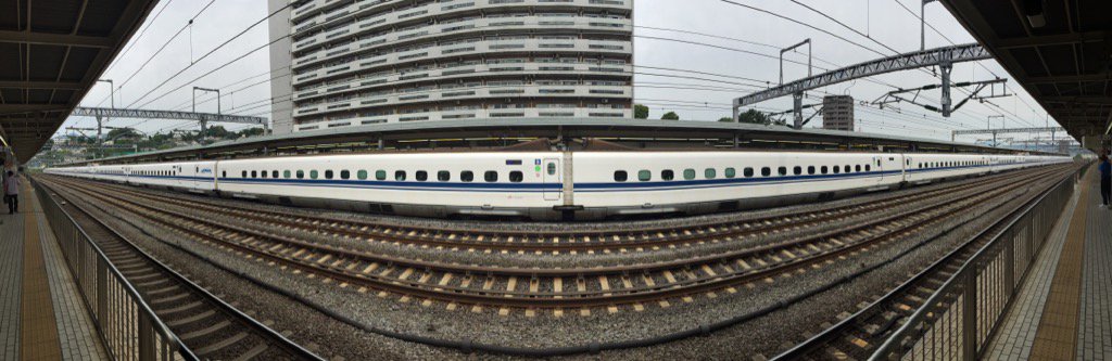 pholowesko's tweet photo. Bullet Train Hakone, Japan https://t.co/rFHfk00do2