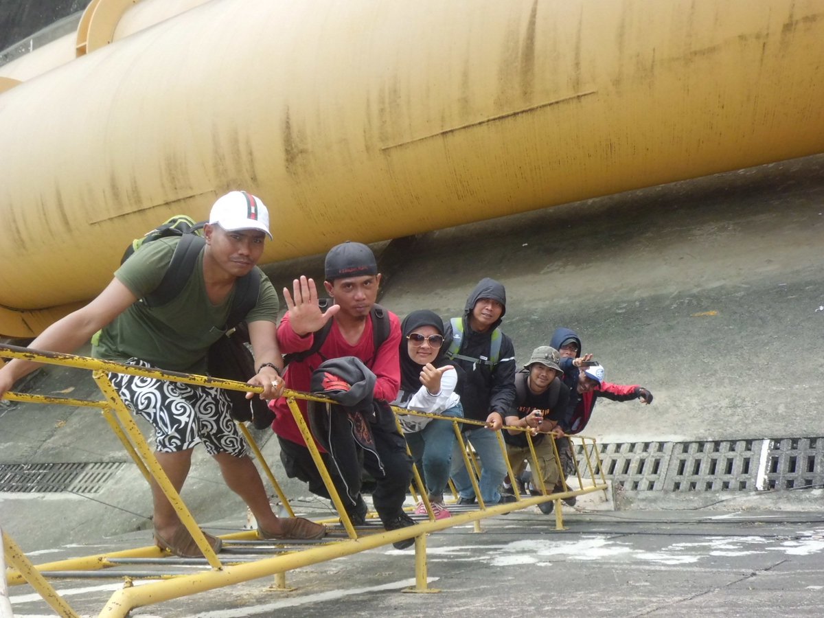 DafiBurial's tweet photo. seru-seruan #saguling #sanghyangheuleut #indonesiapower #sanghyangtikoro https://t.co/Y2bGEiwdQZ