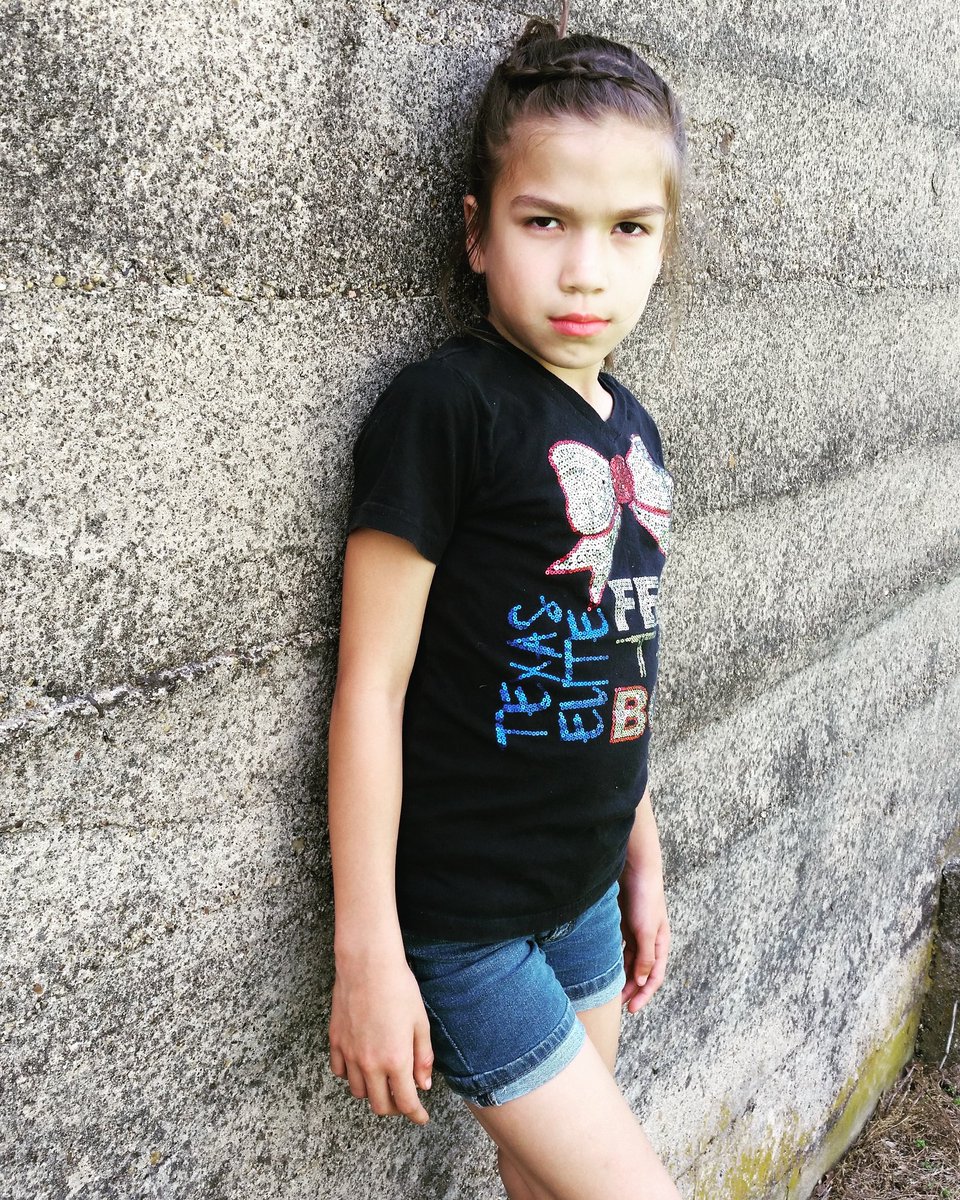 ninjacheergirl's tweet photo. Serious Cheer Girl.
#ninjacheergirl #fearlessflipper #mightyjiselle https://t.co/7hKkVENpFQ