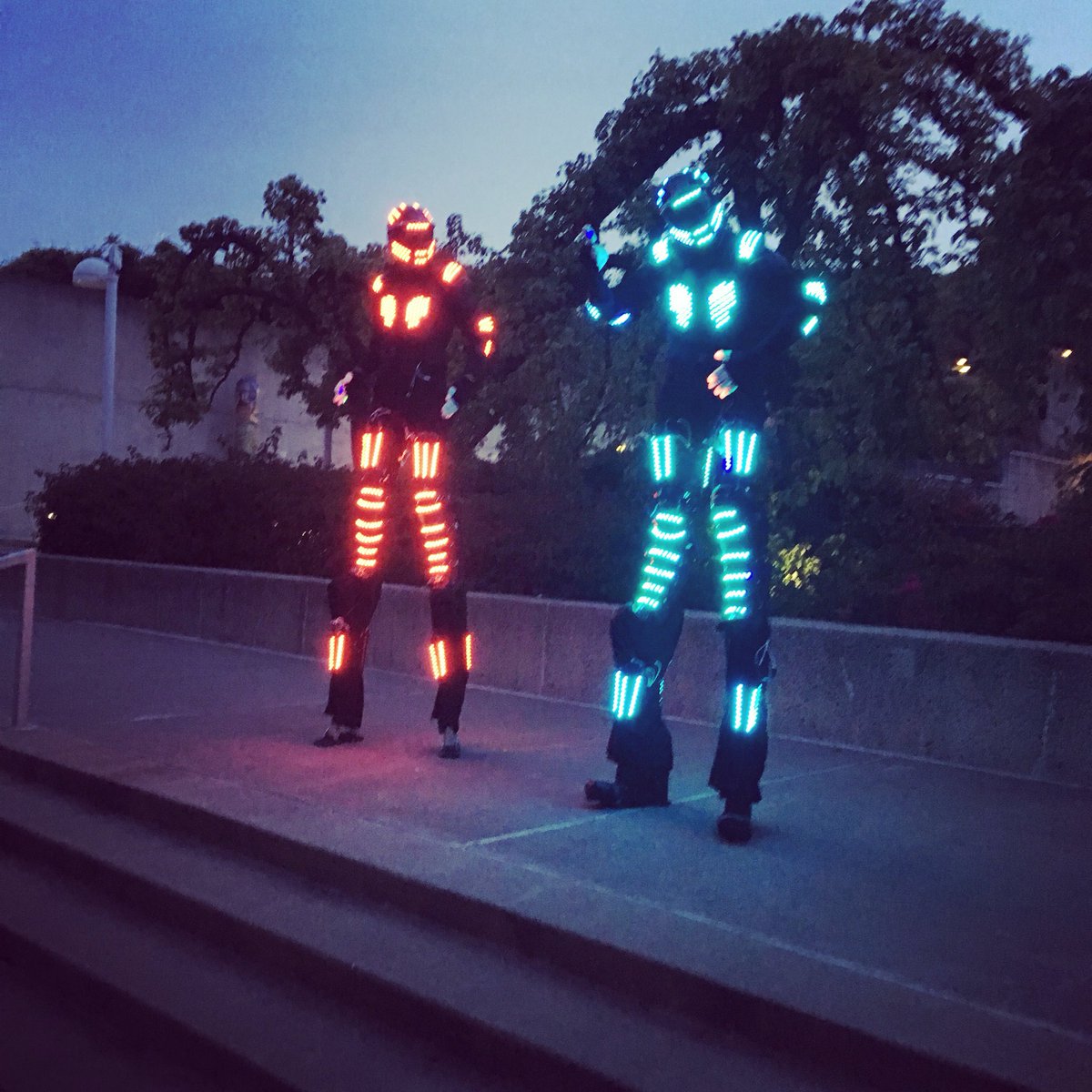 This is a real thing that is happening as we speak #LEDstiltwalkers <a href="/oaklandmuseumca/">Oakland Museum of California (OMCA)</a>