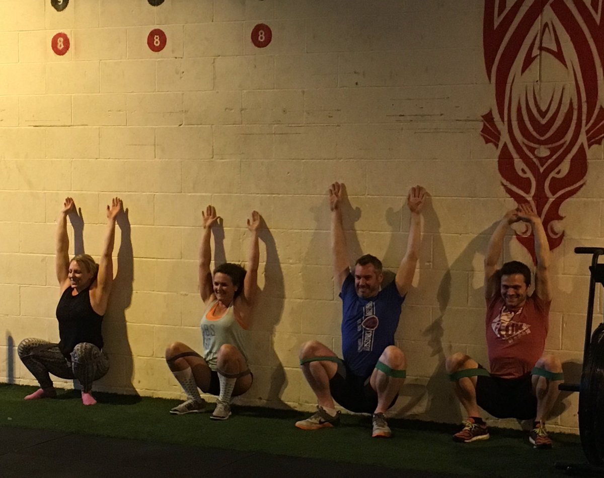 celtic_fitness's tweet photo. Band distraction & mobility workout @DragonCrossfit Llanishen #mobilitymethod #squats #frontrack #supple #strength https://t.co/lbu0cZzudg