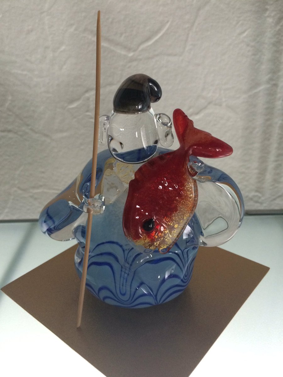 NoguchiGlass's tweet image. 新作歳時記第三弾！七福神の恵比寿さまです☺️御利益がありそうですね✨是非一家にお一ついかがでしょうか？
#ノグチミエコ #fusionfactory #野口硝子 #ガラス #ギフト #プレゼント #藤沢市 #宇宙 #富士 #怒り新党