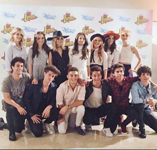 azul2015arce's tweet photo. #Soyluna⛸🌙 https://t.co/Ybw2t1kDyE