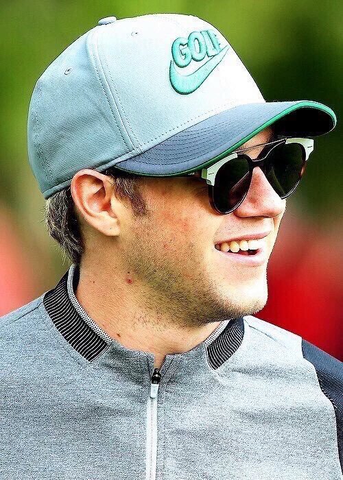 NiallOfficialPH's tweet photo. #NEW || Niall at the @DDFIrishOpen Pro Am in Dublin! — May 19, 2016 (24)

#MtvSnapGloHoran #MTVMiaw https://t.co/GkWiOvNdHO