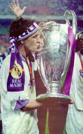 Tal día como hoy hace 18 años el Madrid conquista 'La Séptima', venciendo 1-0 a la Juve. #Madridismo