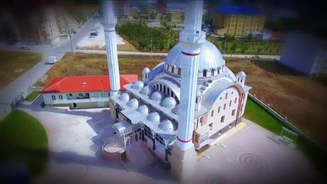 Hayırlı Cumalar ☺
#Bozüyükİçin #Bozüyük #OsmanlıCami #cuma #haftasonu