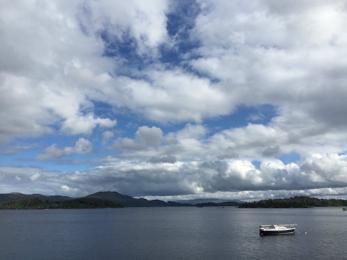 Fancy a break on the Bonnie Banks? Have a look at our Early Summer Special for 15% off inverbeg.com/early-summer-s…