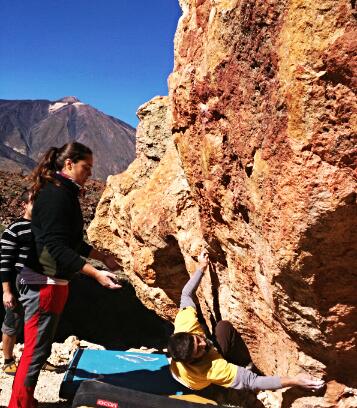 ClimbingEvo's tweet photo. I love Tenerife !!!
#ClimbingEvolution
#BeMutant
#HaraSportCenter https://t.co/8Us9LvsacT
