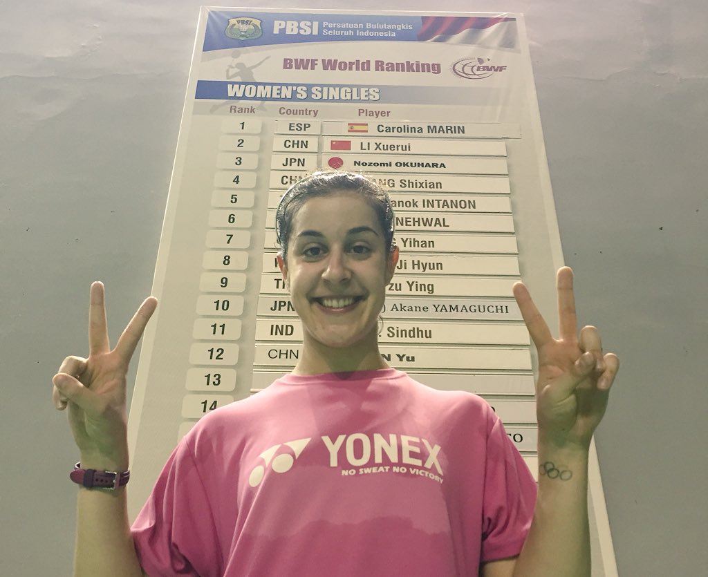 CarolinaMarin's tweet photo. Hello INDONESIA 🤗🇮🇩 first training at PBSI 😀 really happy to be here again💪🏼😋 #lovemyfans #lovethiscountry #ayoCaro https://t.co/wu2CbkegNF