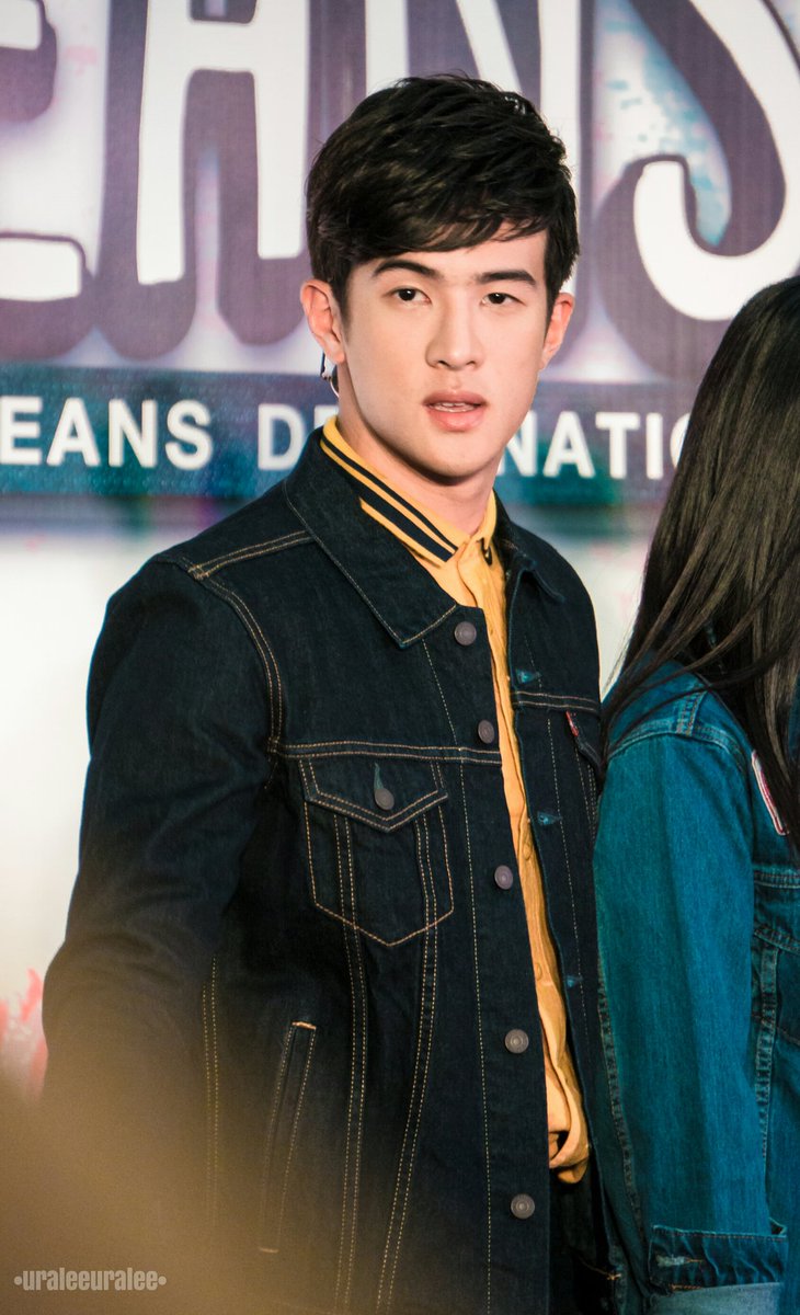 boicebeer's tweet photo. •160519• หมอคะ... ทำหน้าเด๋อจำเป็นต้องหล่อขนาดนี้ไหมคะ 😻 #เจมส์มาร์ #เพียงชายคนนี้ไม่ใช่ผู้วิเศษ https://t.co/v8a1SGvWSm