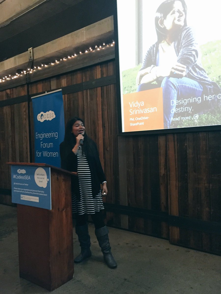 DianeDesignaAI's tweet photo. @vidsrinivasan kicked out beautiful rendition of 'Hello' #codessSEA #microsoft @CodessForum https://t.co/XUb2TH5bEf