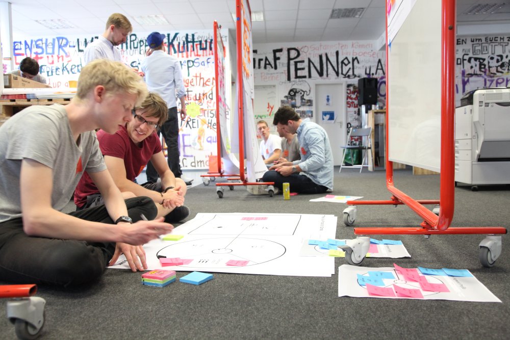 as_pnp's tweet photo. Awesome #workshop by the @podojo team @ the #accelerator last week: https://t.co/DLXIeNCKTj
#ASPnP #Program9 https://t.co/KsaQYXaUBf