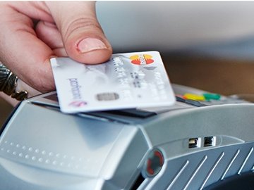 PaymentEye's tweet image. A glance at the data on #cash and #contactless cards.
bit.ly/1TFT5Vu