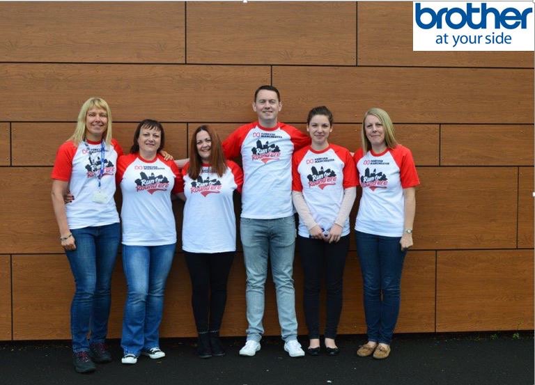 JeanieFM's tweet photo. Team @Brother_UK in T-shirts ready + waiting .... to run the 10k @4EVERManchester including Trustee @LouiseMarshall6 https://t.co/tVRhN7zVGq