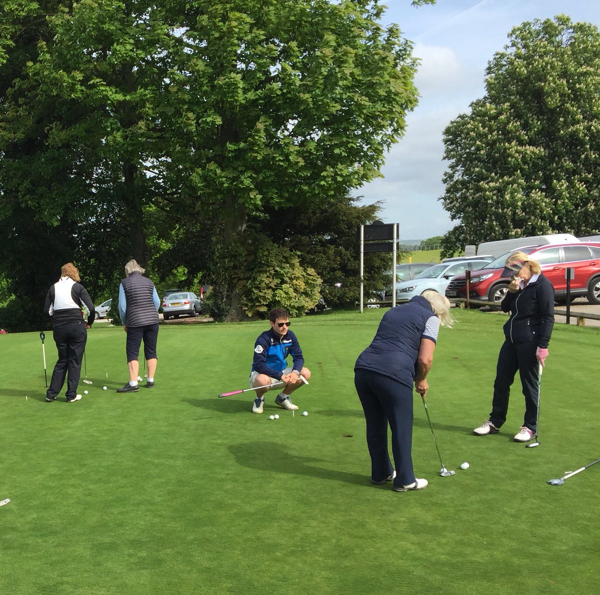Bigalanh5's tweet photo. Love seeing the enthusiasm of the ladies coaching session with @dparkespga &amp; @DamonWoodPGA @thenottmshire this am https://t.co/7YU9W70u9c