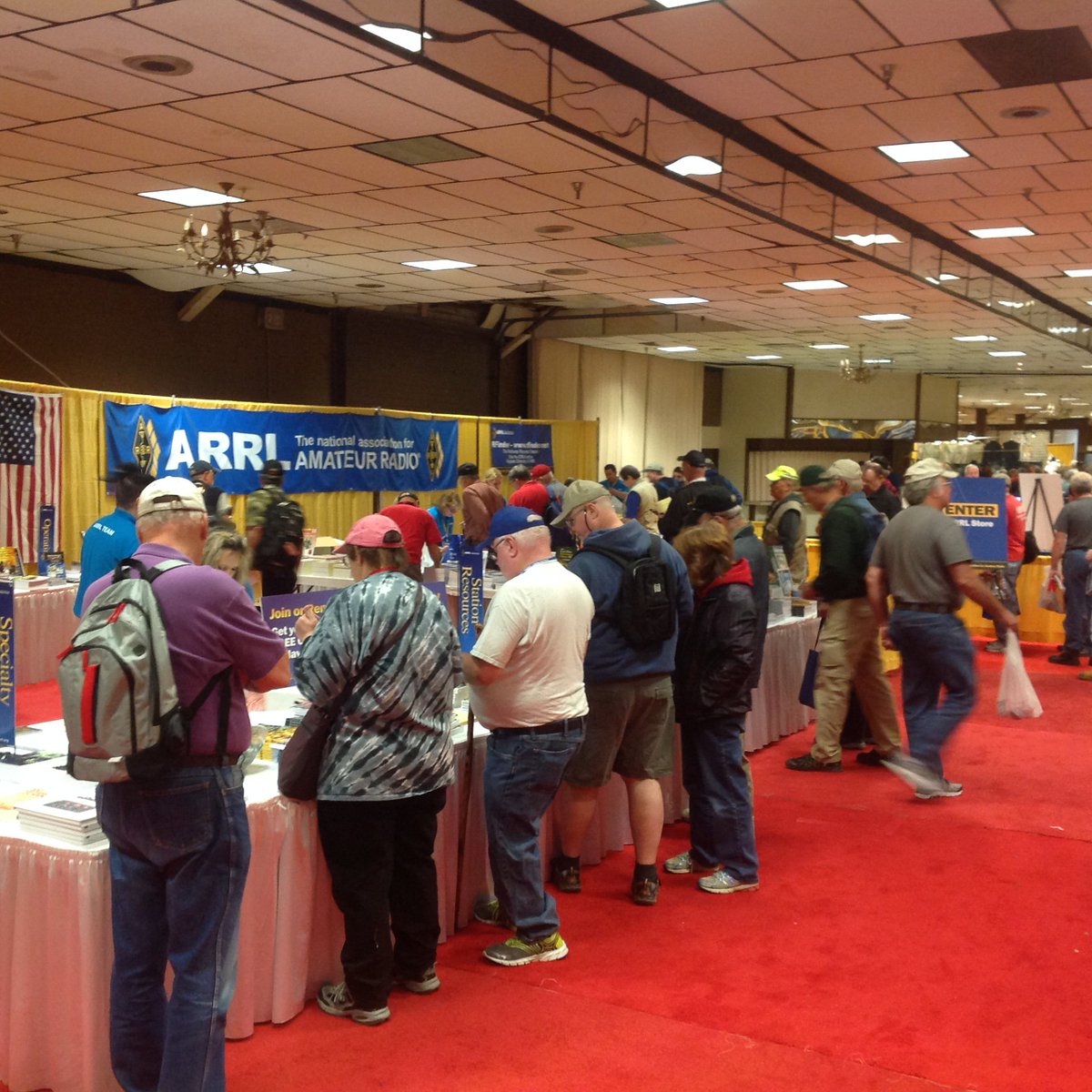 arrl's tweet photo. #ARRLExpo is in full swing! @hamvention  #hv2016live https://t.co/tyW1c5nufO