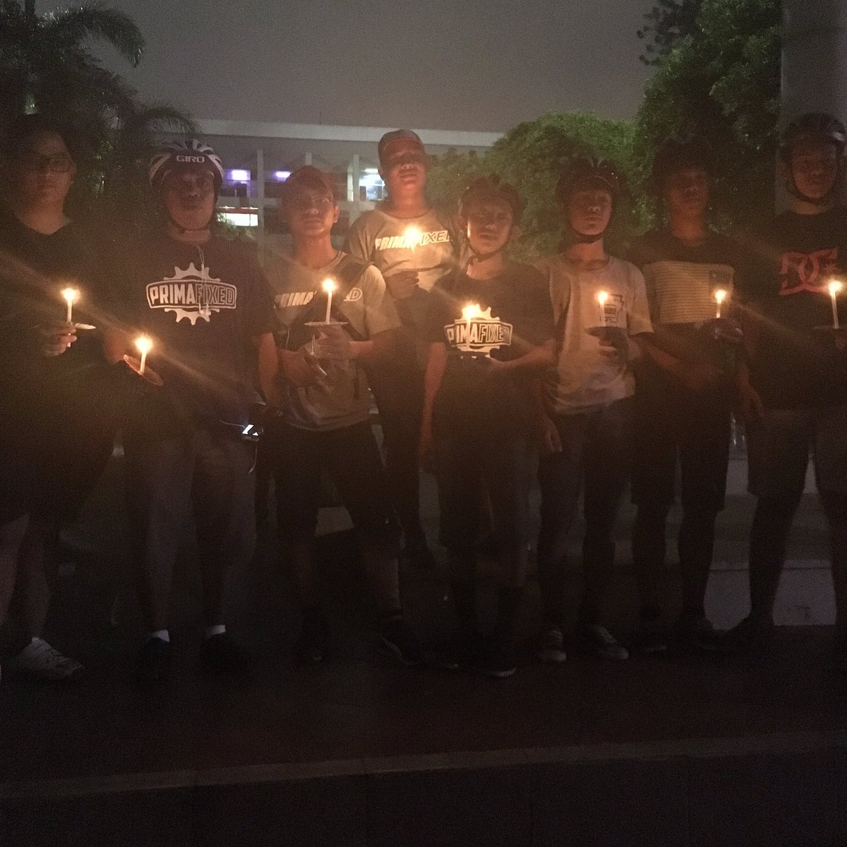 Terima kasih untuk teman-teman dari <a href="/primafixed/">PRIMAfixed</a> yang katanya sengaja night ride ke vigil malam ini :)