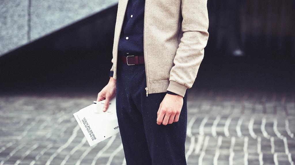 MRPORTERLIVE's tweet photo. The best outfits from #Salone2016
https://t.co/jjYWVtBGld https://t.co/tOSo6p44zl