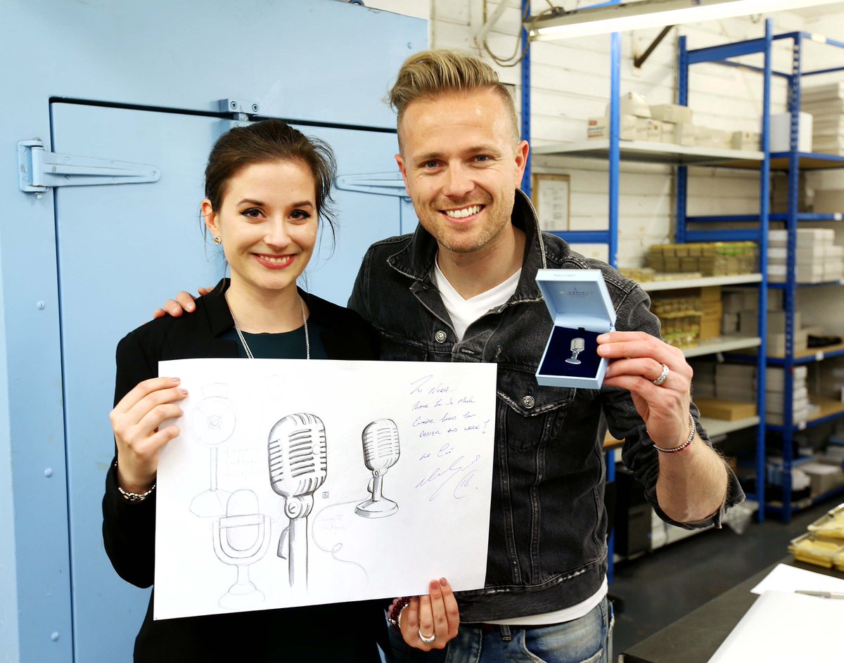 newbridgesilver's tweet photo. None other than @NickyByrne stopped by to visit us this week to see where his Eurvosion pins were made! #NSBlueBox https://t.co/qgq8nfBehE