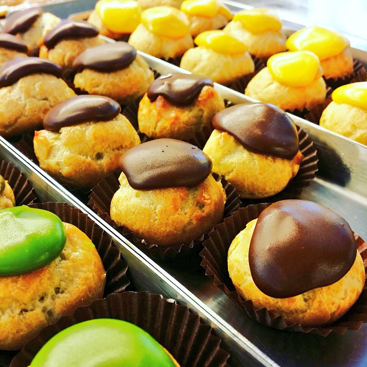 Bignè 👍👍👍 #bignè #pasticceria #tradizione #patisserie <a href="/ampitweet/">AMPI</a>