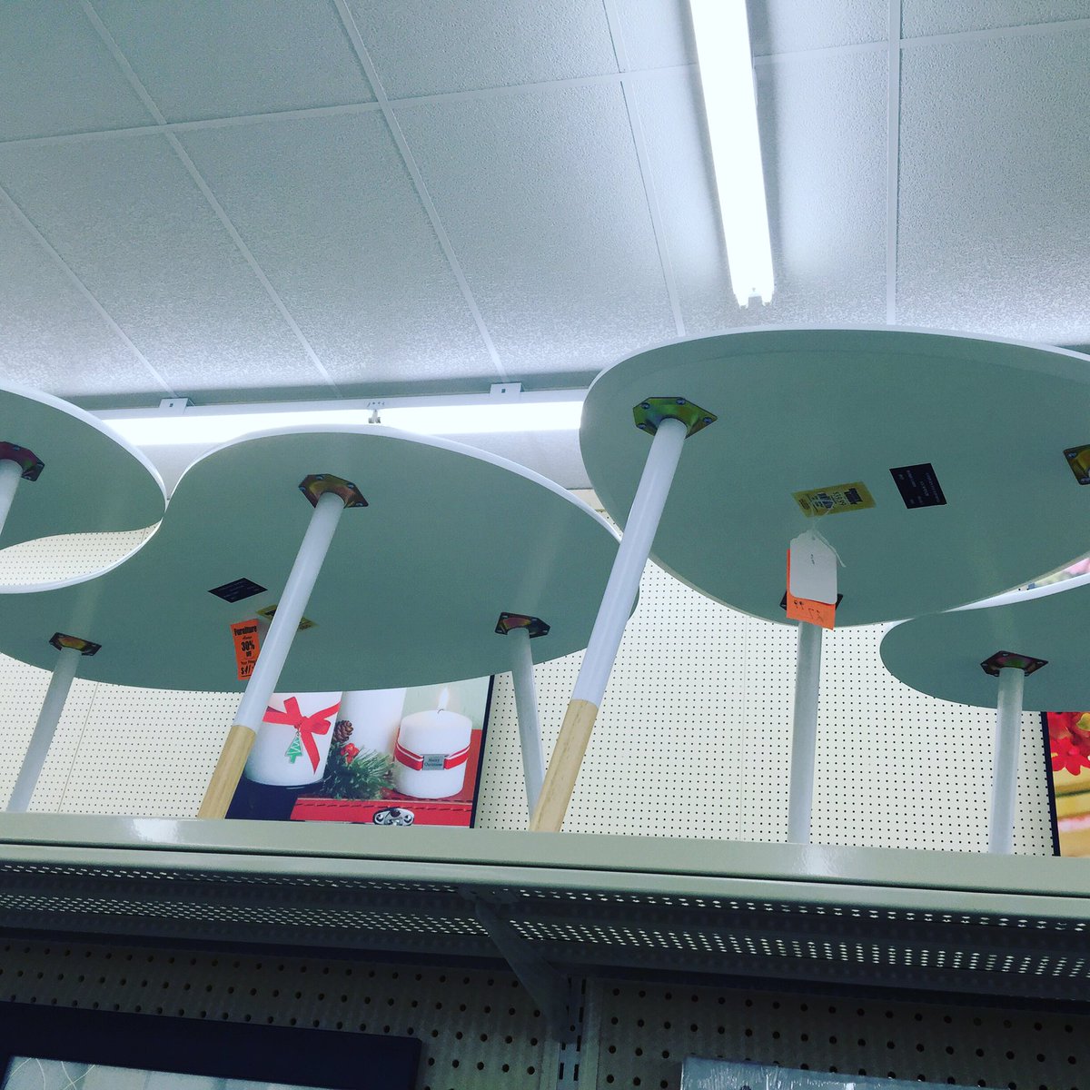 BlueDeVillePics's tweet photo. @HobbyLobby the mid century inspired tables are #atomic ! #midcentury #midcenturydesign #studioprops #retro #1950's https://t.co/I3xFjE9Rqi