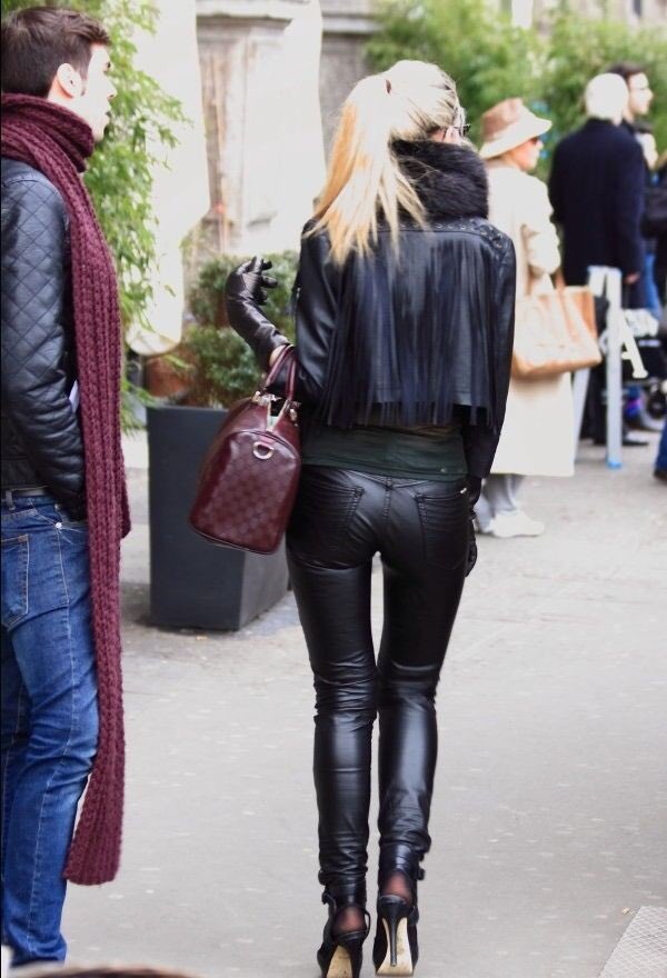 Skin Tight And Shiny on X: Leather pants 😍 #leather #jeans