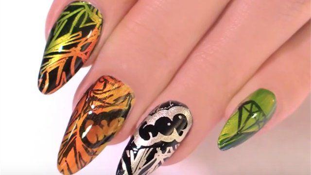 nailsmag's tweet photo. Graffiti Nail Art With Caption Graffiti Artist Kit 2: Keywords Caption   Greg Salo… https://t.co/Abz2Nyqc0T #Nails https://t.co/g6Ca90nBMe