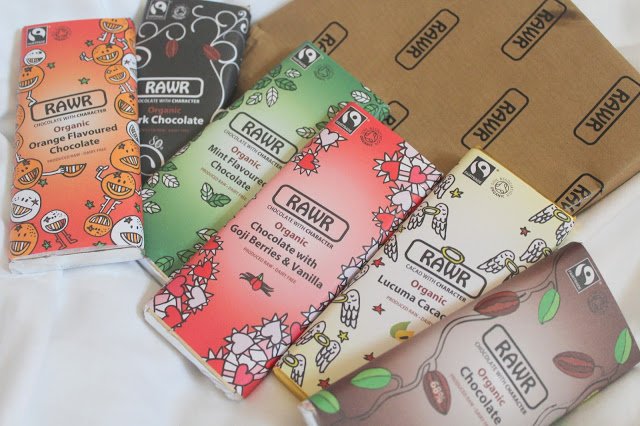 "I thoroughly enjoyed each bar." Thanks for a wonderful review, <a href="/R_achelMarie/">rachel</a>! rachelcoco.blogspot.co.uk/2016/05/rawr-r… #rawchocolate