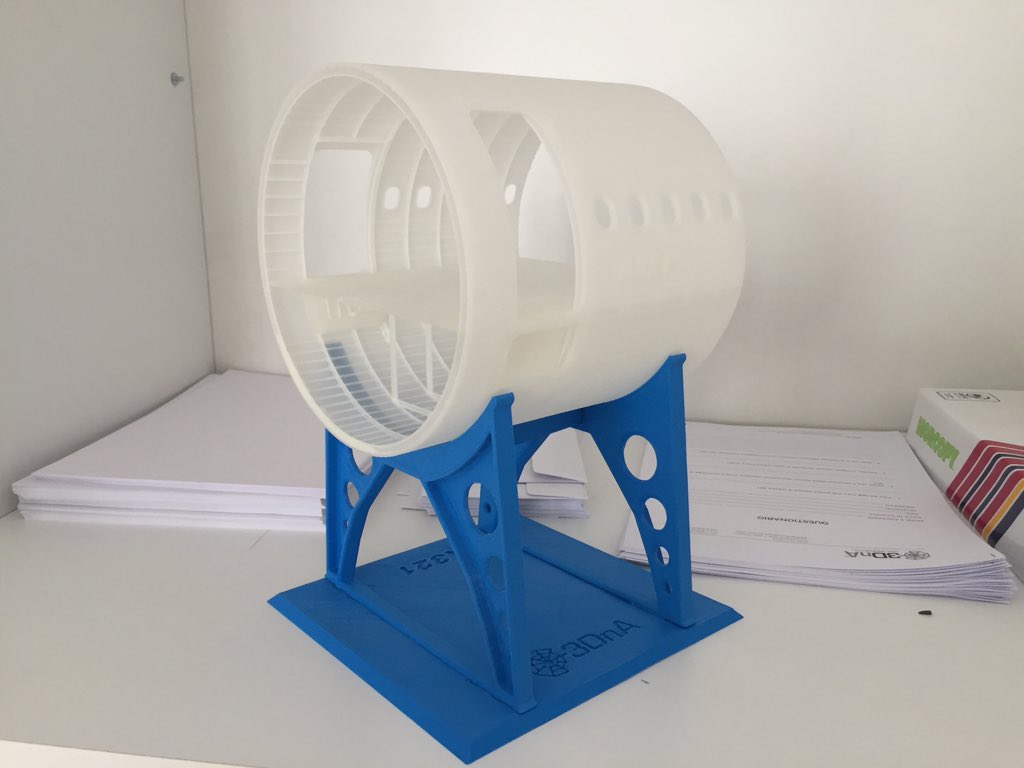 staisenzpensier's tweet image. Prototype fuselage A321 #3DnA #3dprinting #additivemanufacturing #prototype